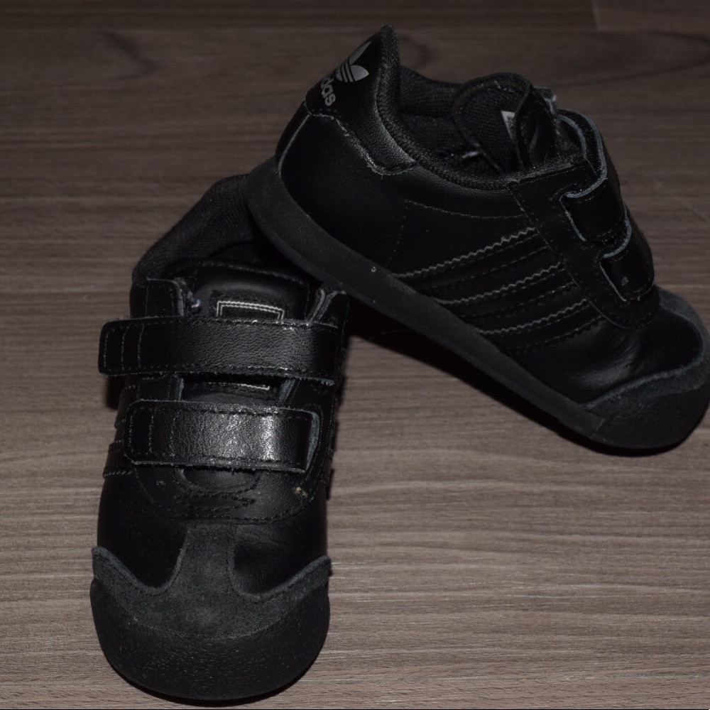 Black Adidas Samoa CF sneaker - toddler size 6
